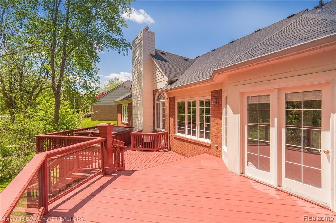 3357 Sawgrass Court Rochester, MI 48309 - Photo 3 of 26 3357 Sawgrass-33.jpg