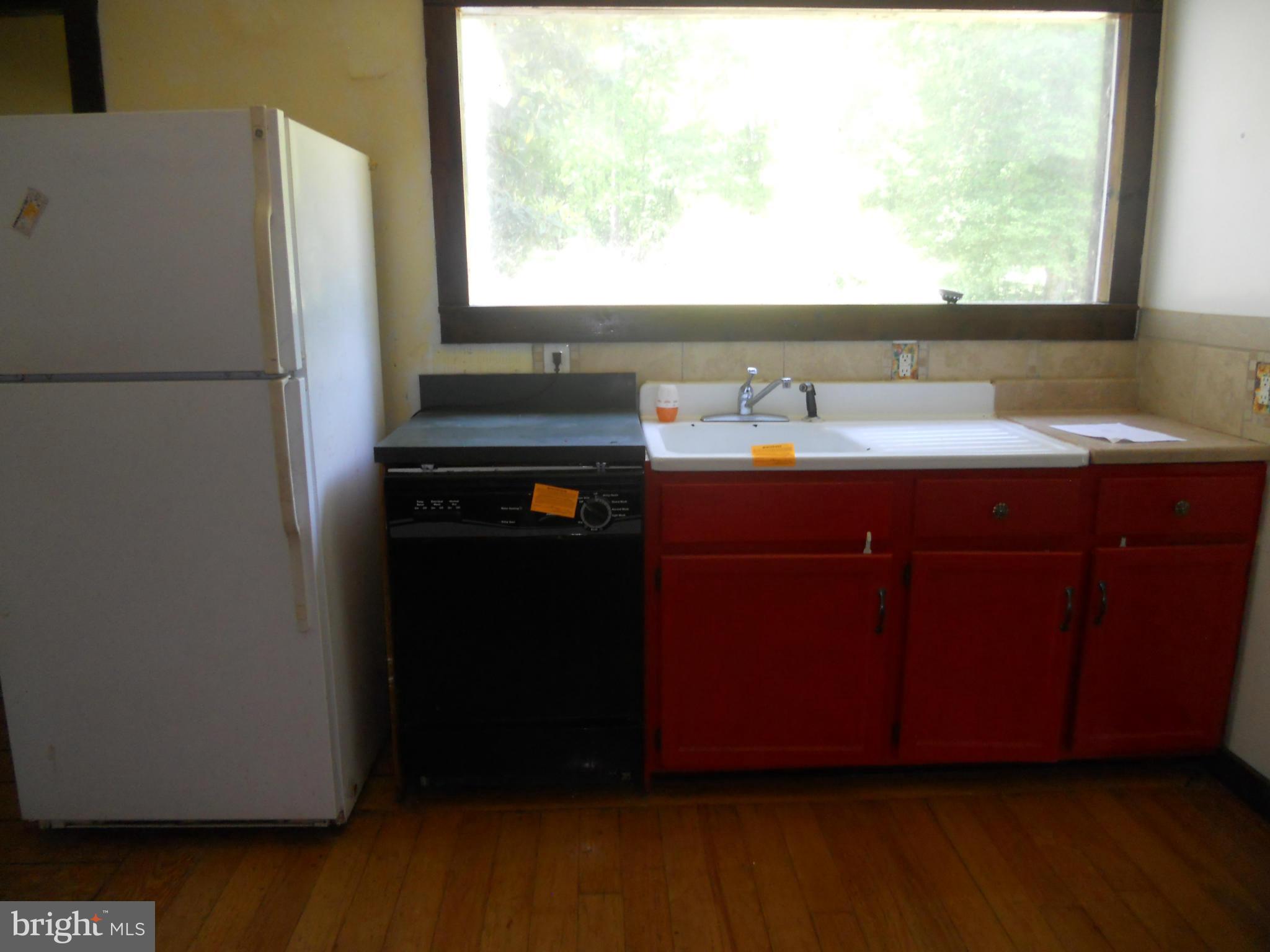 13517 Furbush Road Newburg, MD 20664 - Photo 13 of 22 Kitchen
