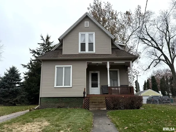 $54,900 | 796 Peck Street, Galesburg, IL 61401