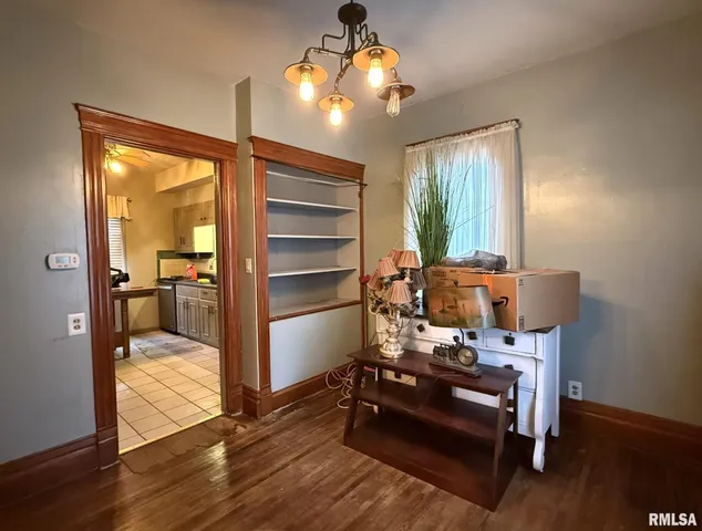 $54,900 | 796 Peck Street, Galesburg, IL 61401