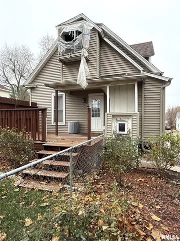 $54,900 | 796 Peck Street, Galesburg, IL 61401