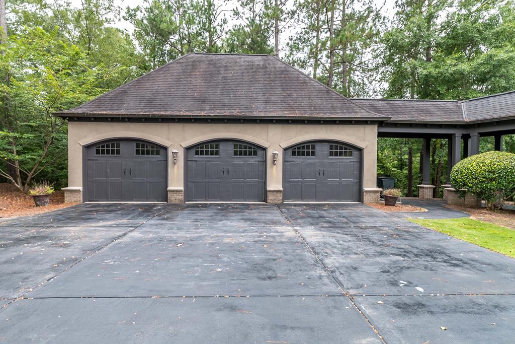311-5 Double Churches Road Columbus, GA 31904 - Photo 3 of 44 Three car garage.