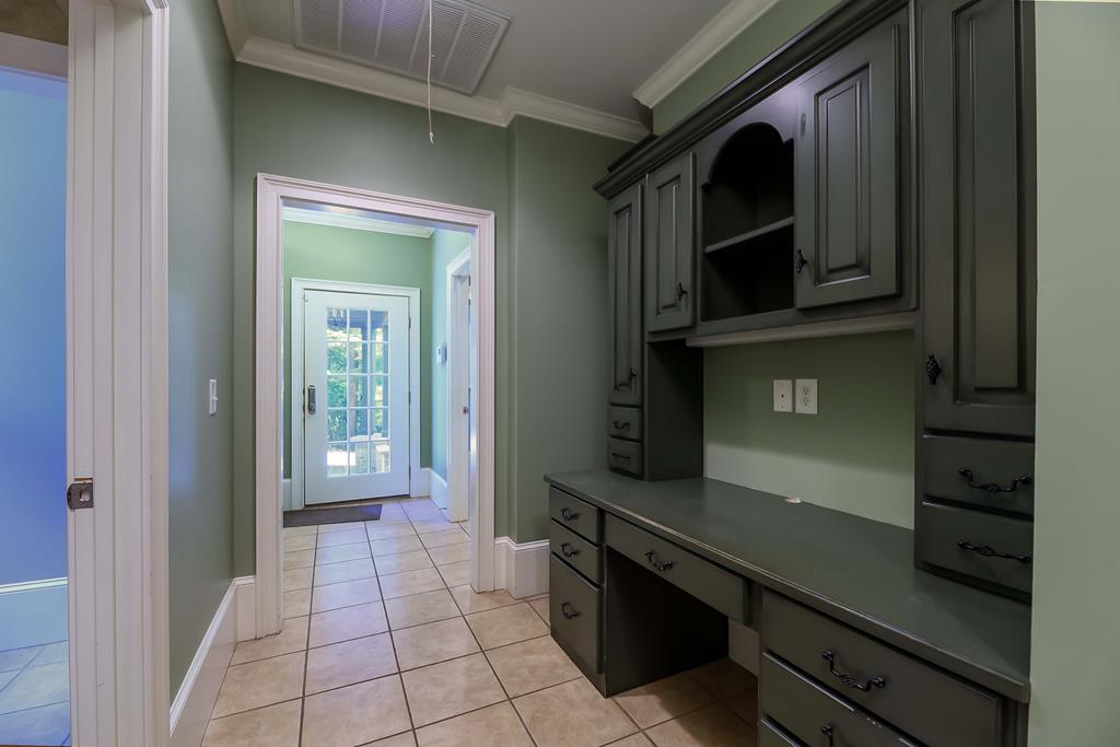 311-5 Double Churches Road Columbus, GA 31904 - Photo 34 of 44 Mud room.