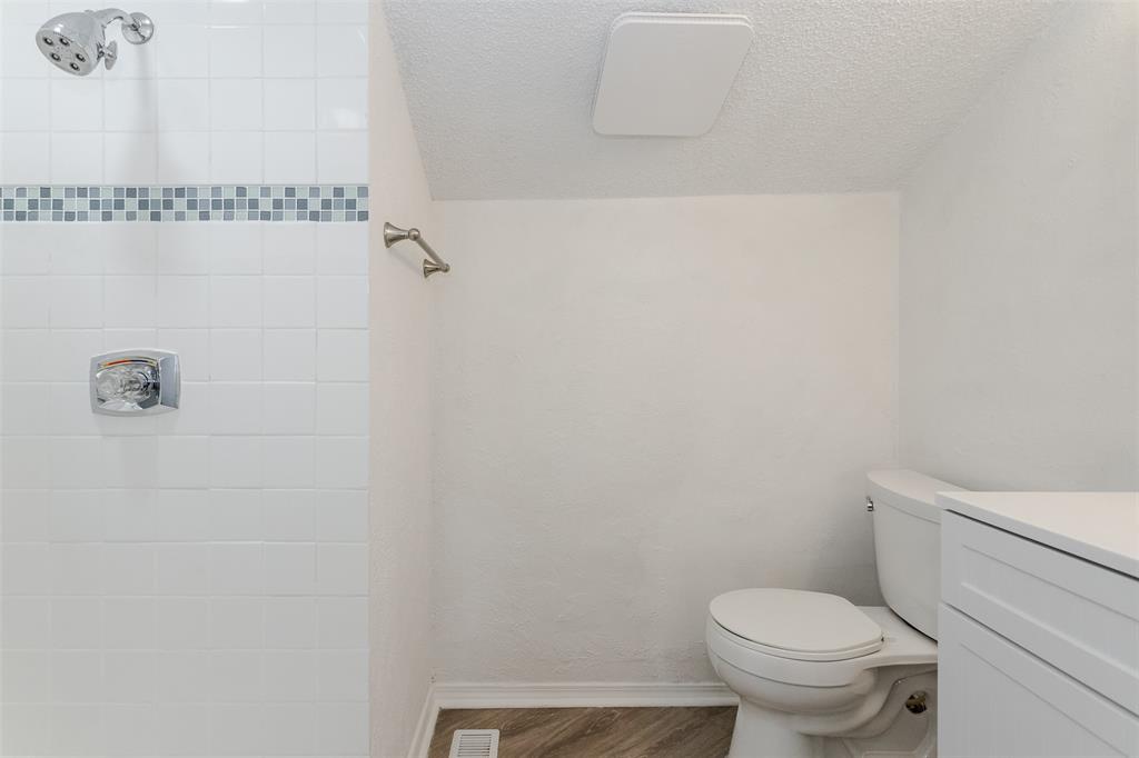 5590 Spring Valley Road, Unit F206 Dallas, TX 75254 - Photo 13 of 19