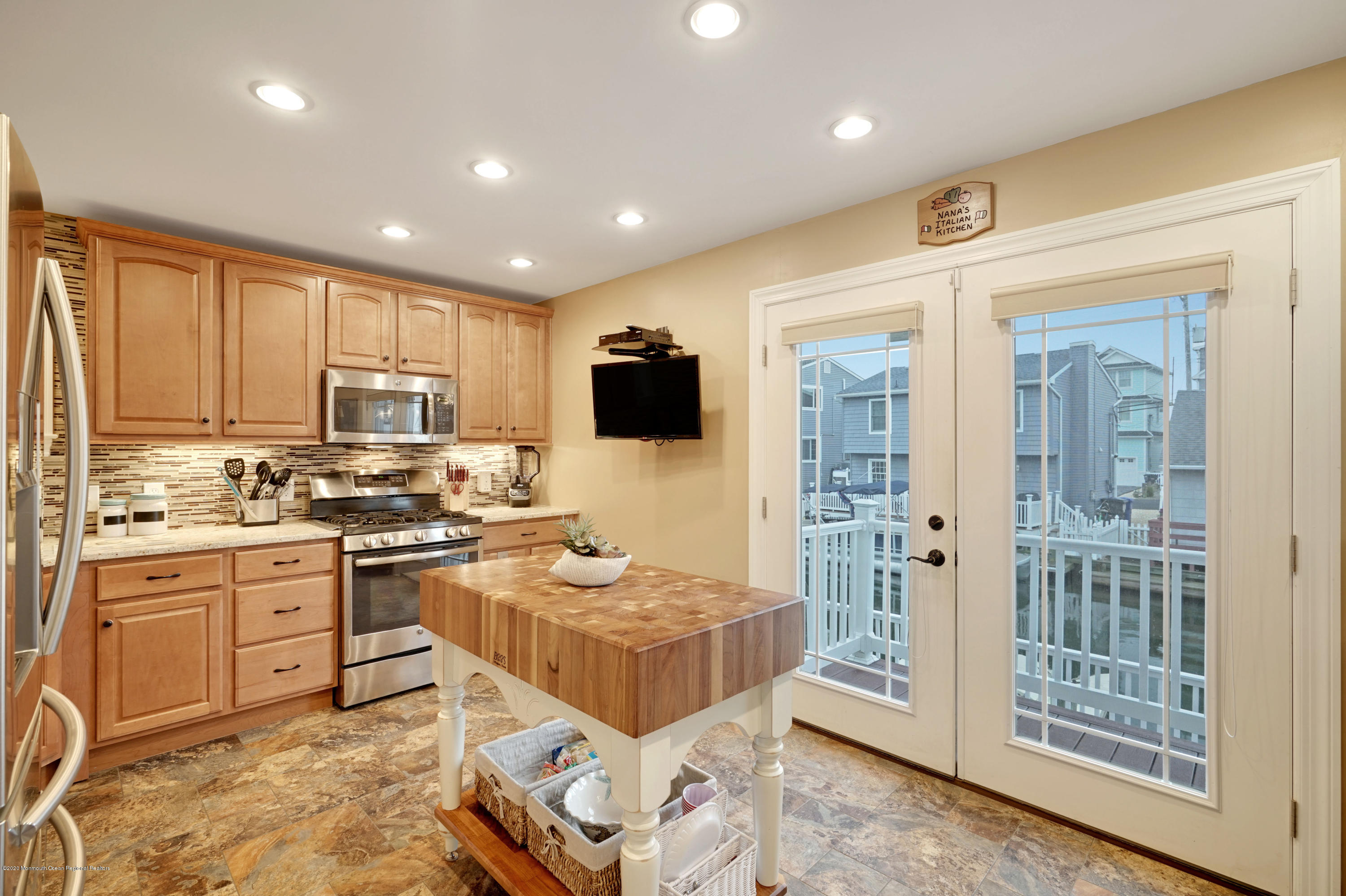 211 Johnson Road Lavallette, NJ 08735 - Photo 16 of 57 019_dsc07322-dsc07326