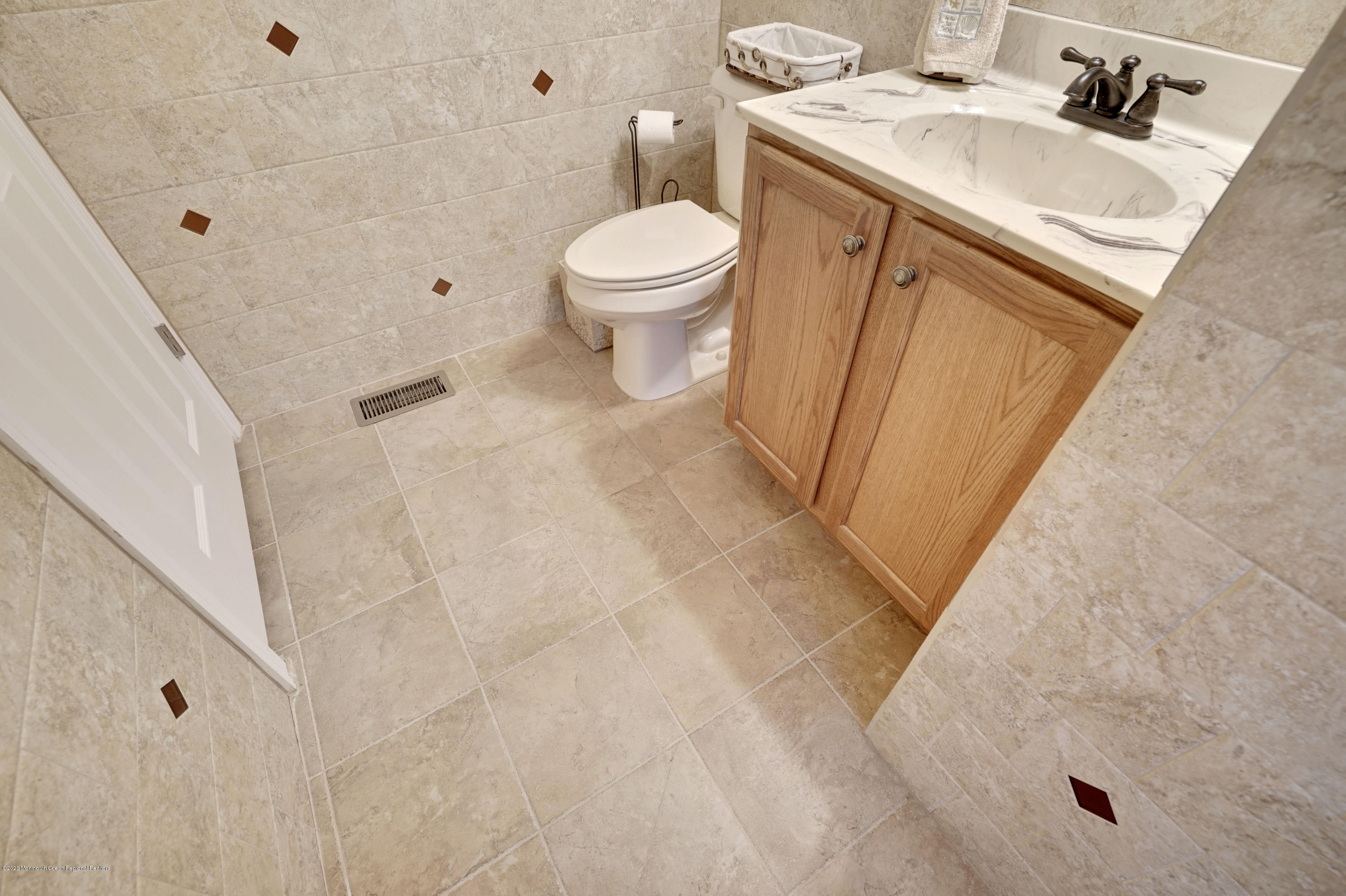 211 Johnson Road Lavallette, NJ 08735 - Photo 23 of 57 026_dsc07372-dsc07376