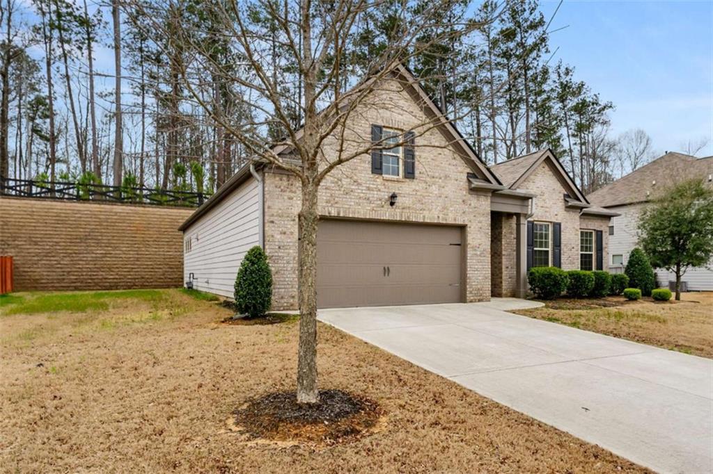 736 Red Wolf Run Atlanta, GA 30349 - Photo 2 of 23