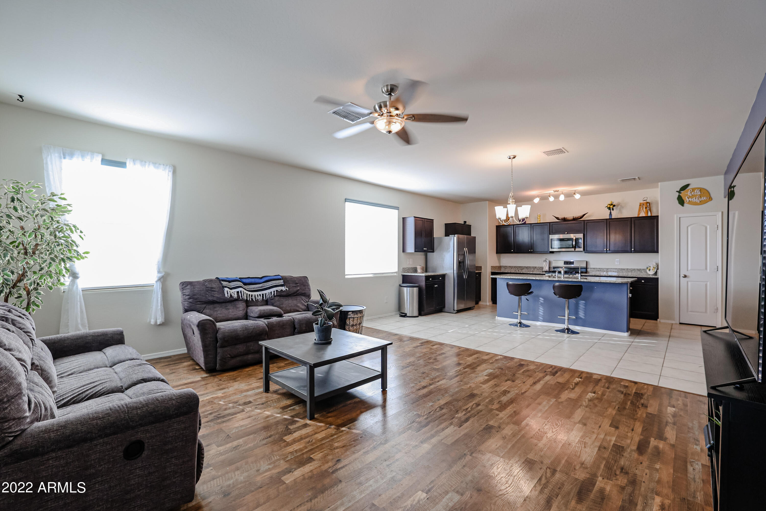 31039 West Picadilly Road Buckeye, AZ 85396 - Photo 3 of 40 B (1)