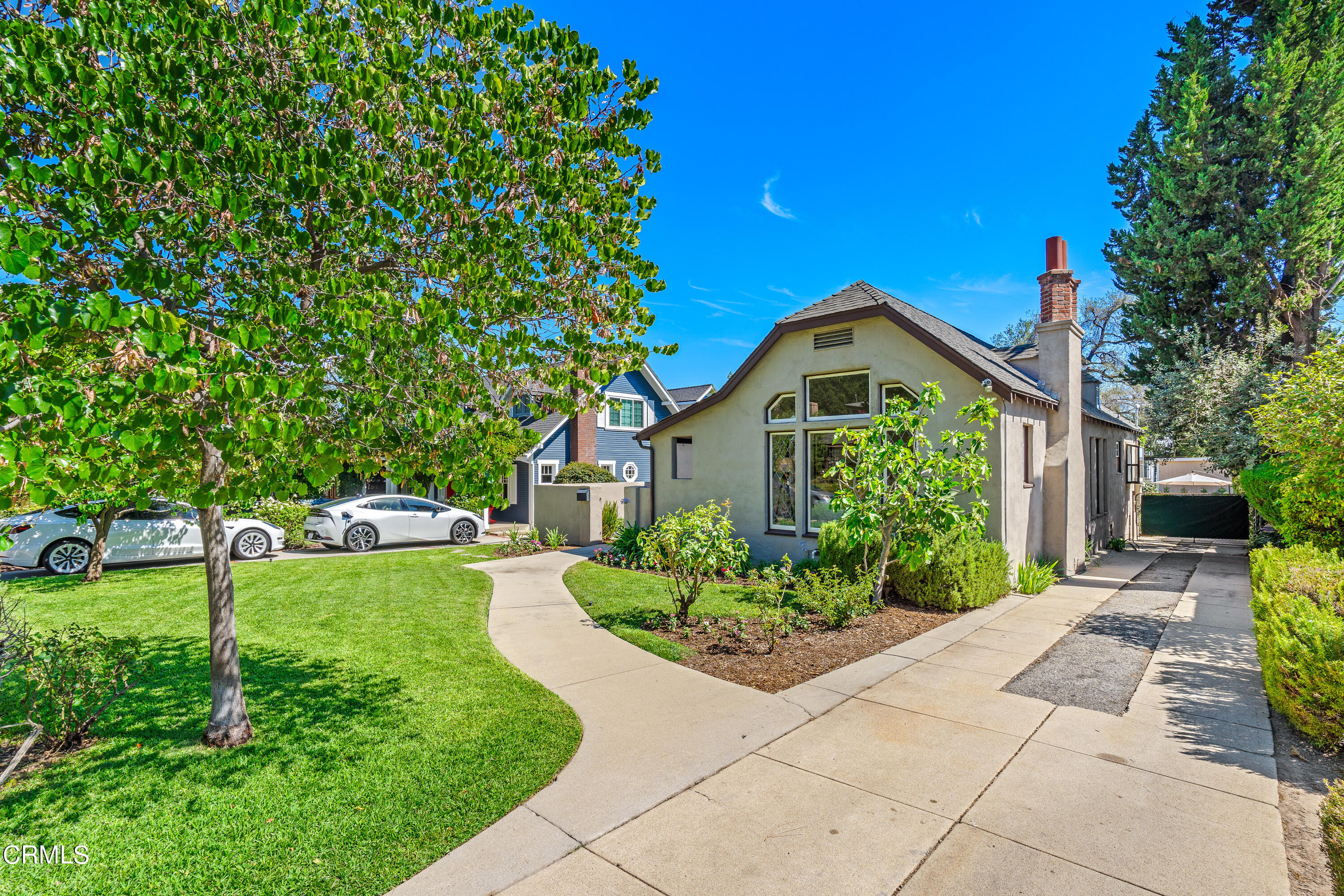 1806 Vistillas Rd.