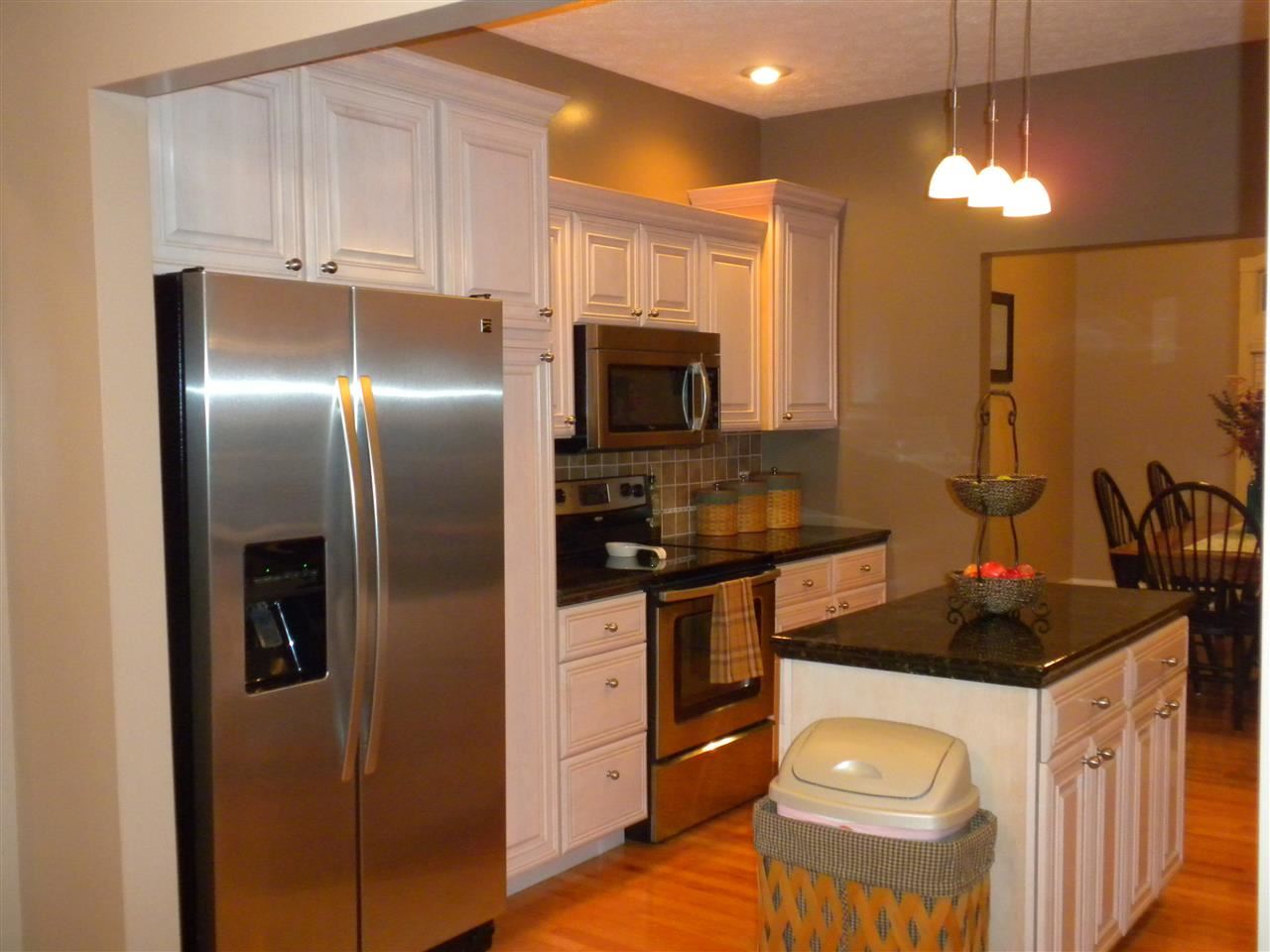 201 South Buckingham Road Yorktown, IN 47396 - Photo 6 of 28 Gallery Image 6