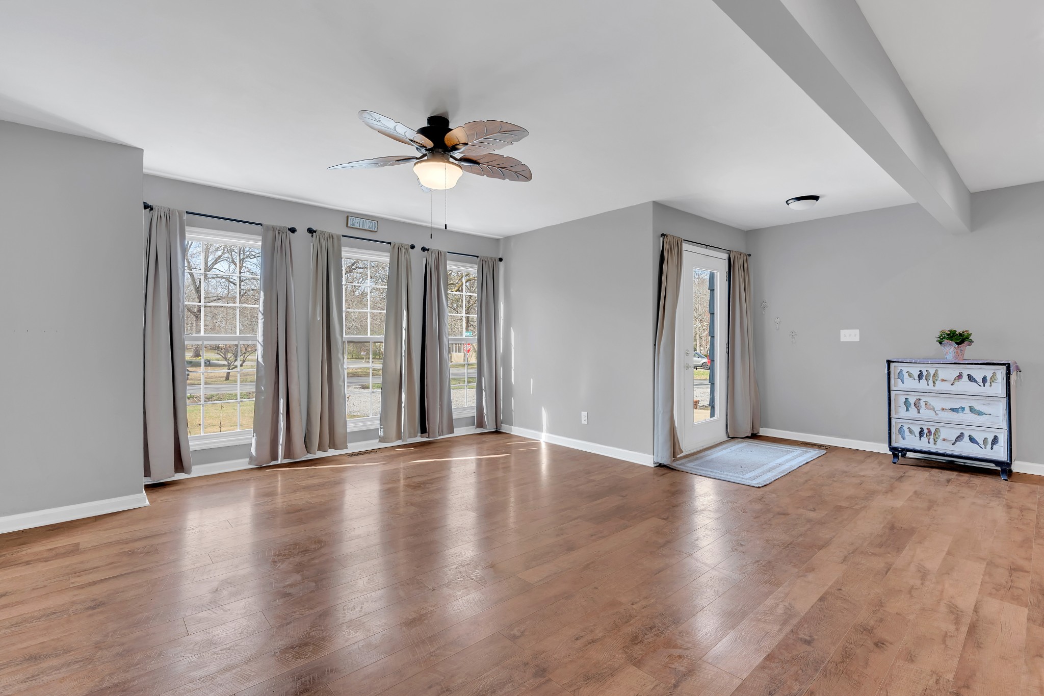 1004 Bragg Circle Tullahoma, TN 37388 - Photo 11 of 52 Gallery Image 11