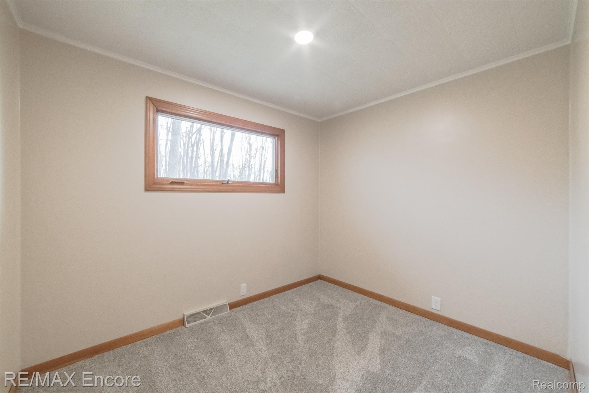 5739 Metamora Road Metamora, MI 48455 - Photo 16 of 36 Bedroom 3