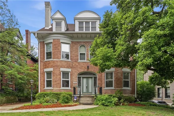$4,000 | 1084 Shady Avenue, Pittsburgh, PA 15232