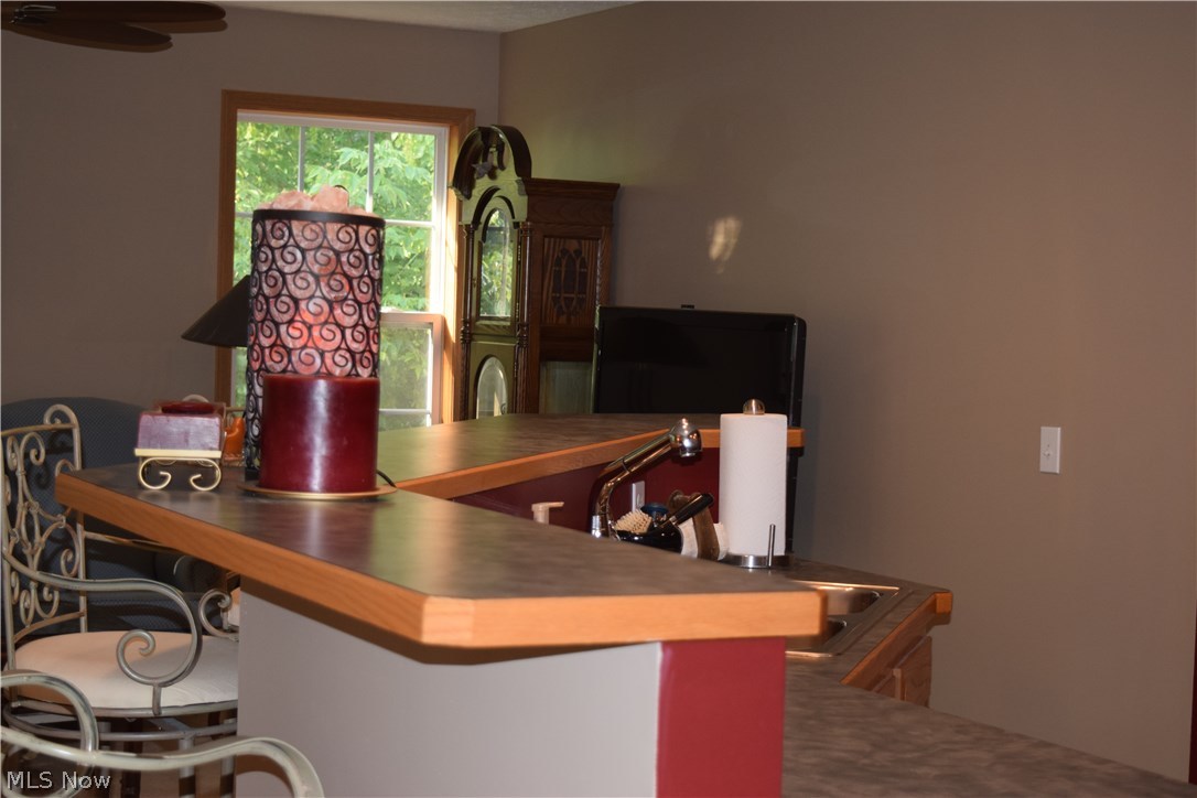 1091 Eastern Road Wadsworth, OH 44281 - Photo 5 of 12