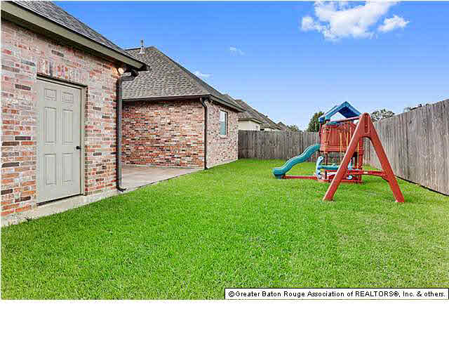 8945 Foxgate Drive Baton Rouge, LA 70809 - Photo 11 of 11 Gallery Image 11