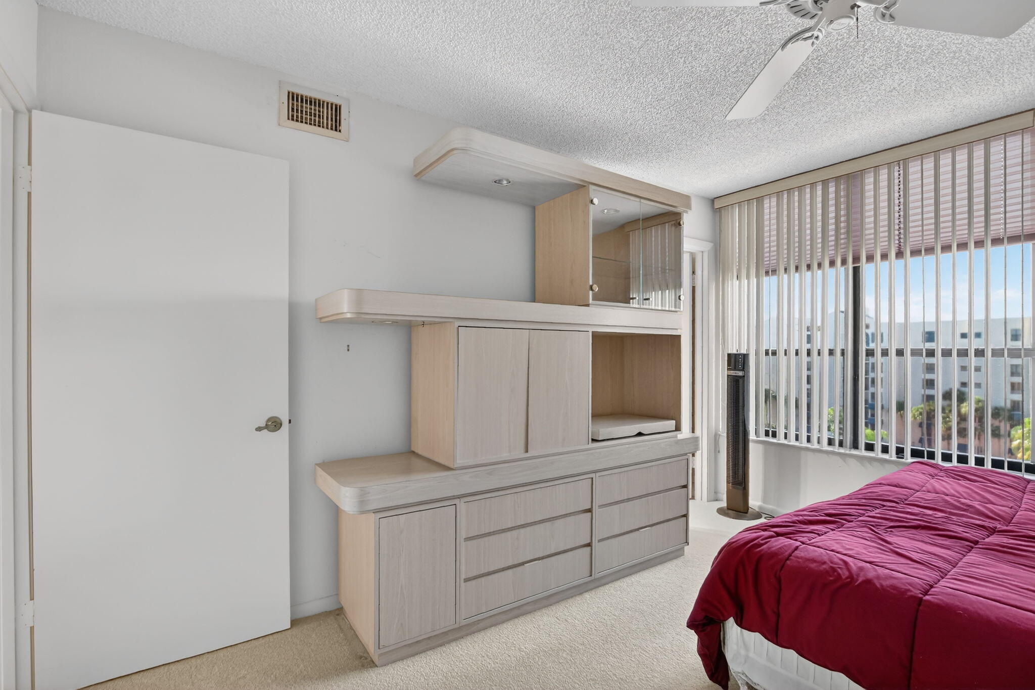 7564 Regency Lake Drive, Unit 701 Boca Raton, FL 33433 - Photo 34 of 47 2nd bedroom