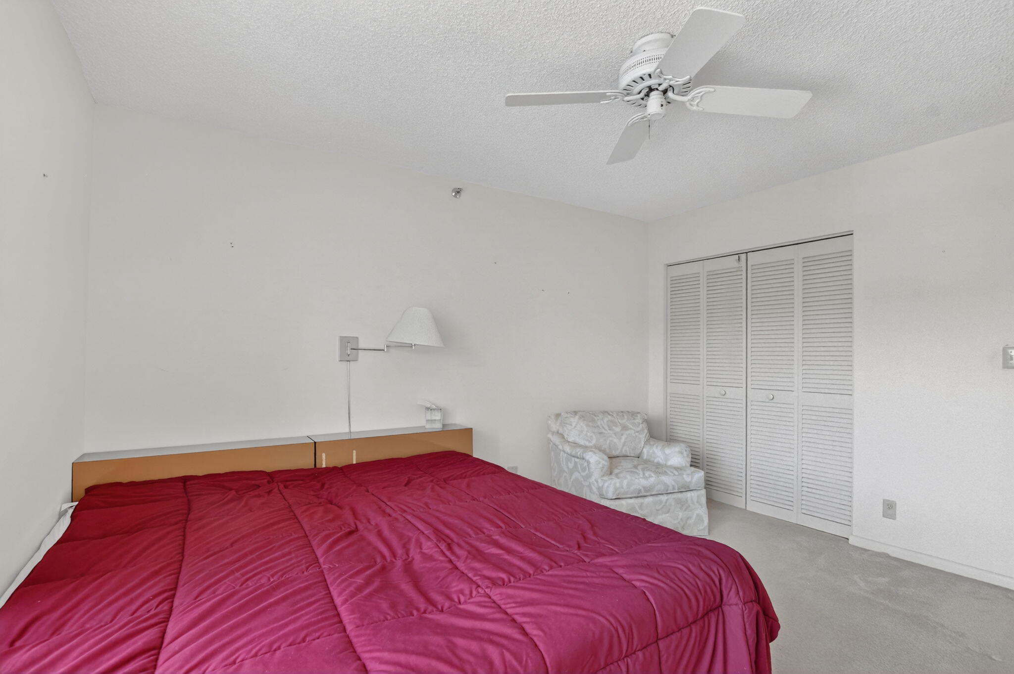 7564 Regency Lake Drive, Unit 701 Boca Raton, FL 33433 - Photo 35 of 47 2nd bedroom