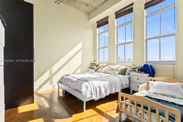 a view of outdoor space yard and patio