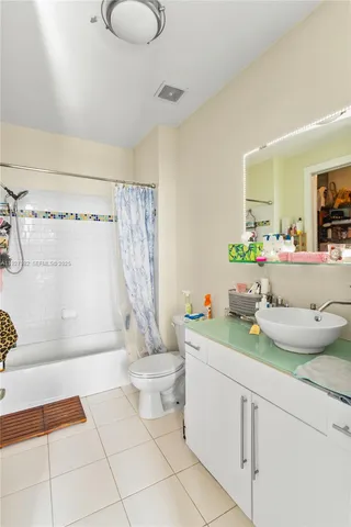 $279,000 | 1789 Northeast Miami Gardens Drive, Unit W403, Miami, FL 33179