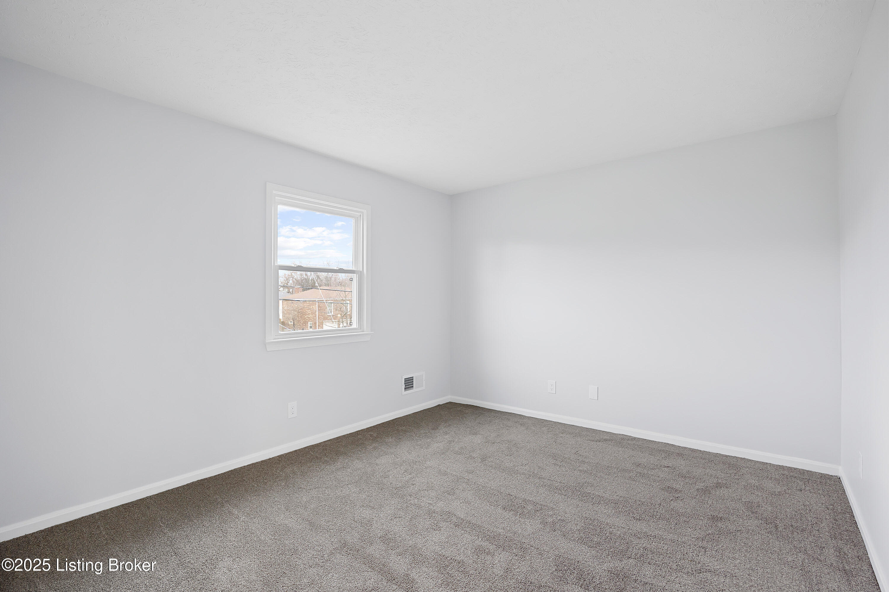 10504 St Rene Road Louisville, KY 40299 - Photo 18 of 30 018