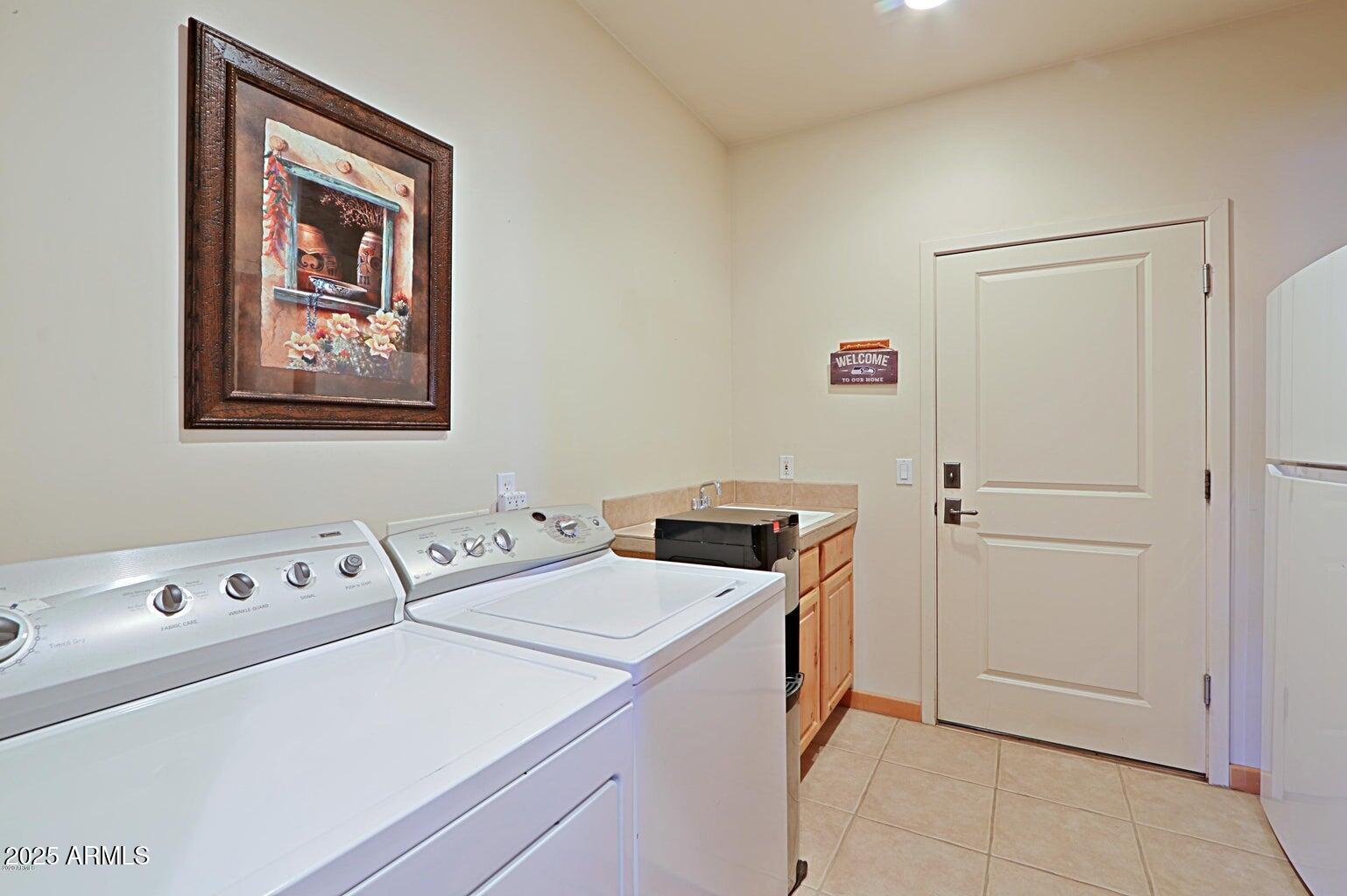 15320 East Skinner Drive Scottsdale, AZ 85262 - Photo 20 of 21 a utility room with dryer and washer