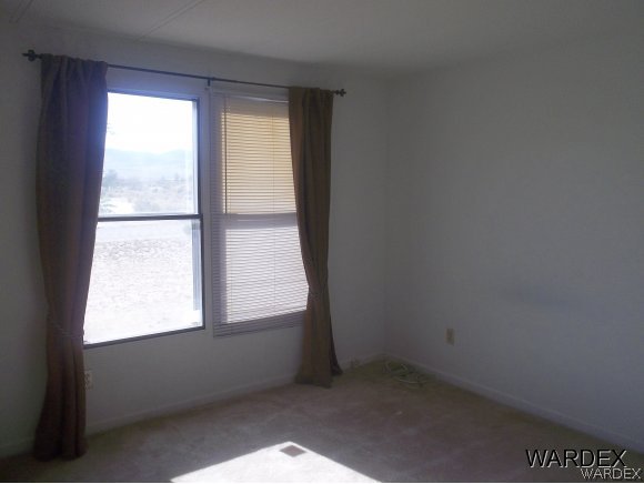 4086 Cibola Road Golden Valley, AZ 86413 - Photo 8 of 16 Master bedroom