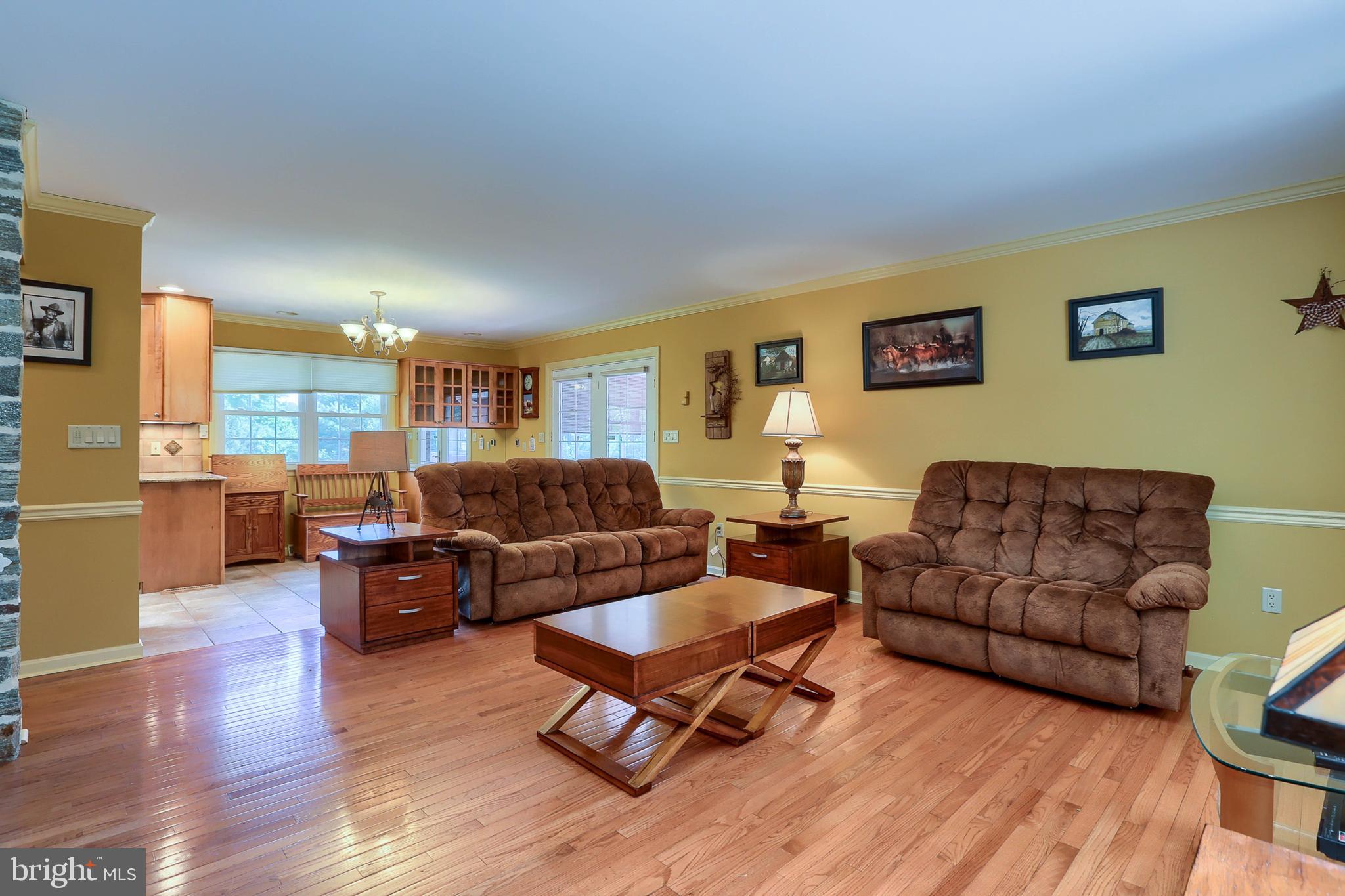 2173 Mapledale Road Elizabethtown, PA 17022 - Photo 6 of 108 Gallery Image 6
