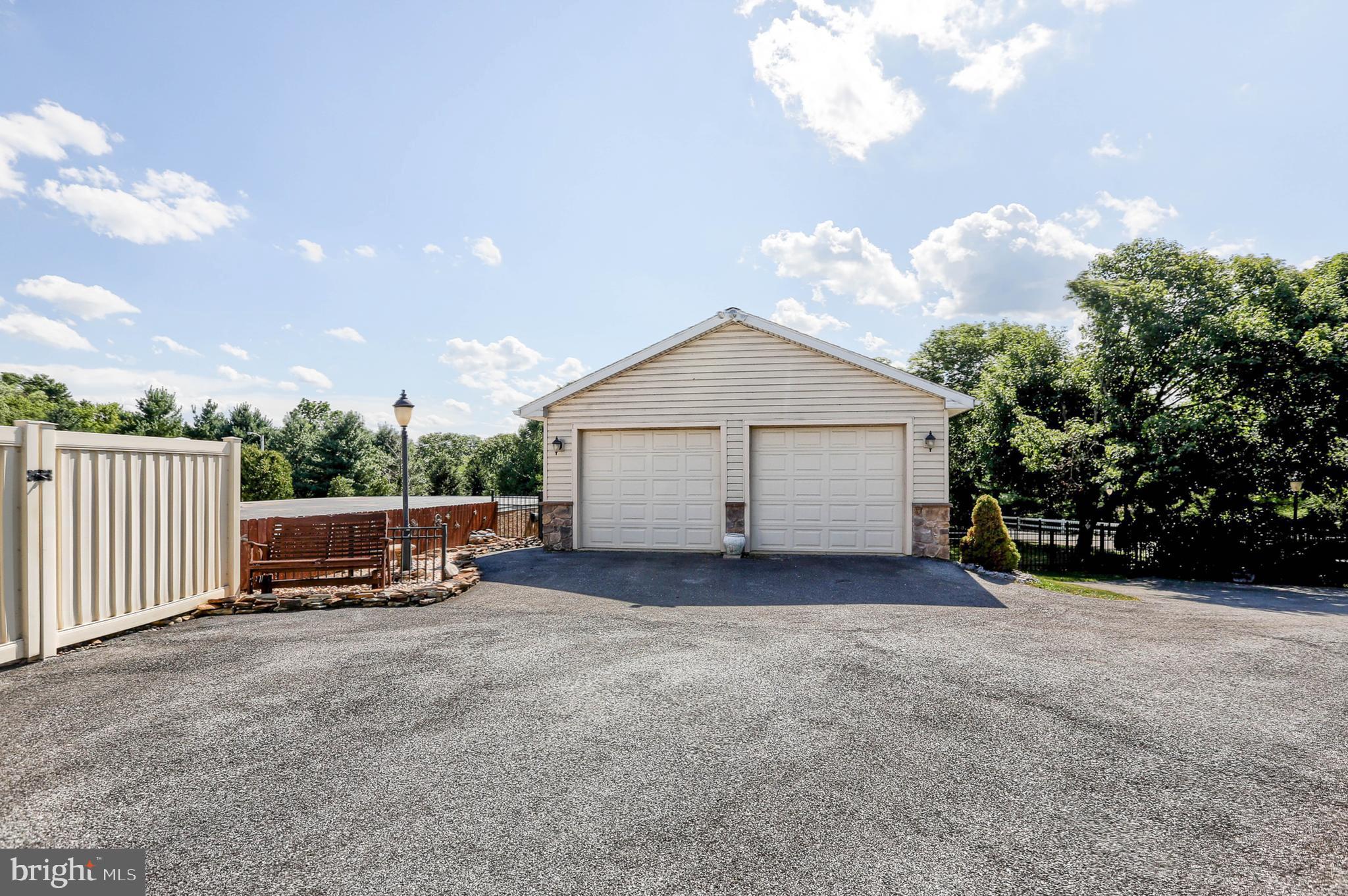 2173 Mapledale Road Elizabethtown, PA 17022 - Photo 62 of 108 Gallery Image 62