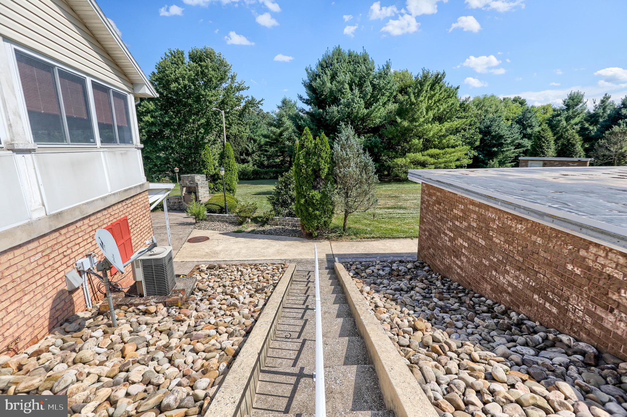 2173 Mapledale Road Elizabethtown, PA 17022 - Photo 64 of 108 Gallery Image 64