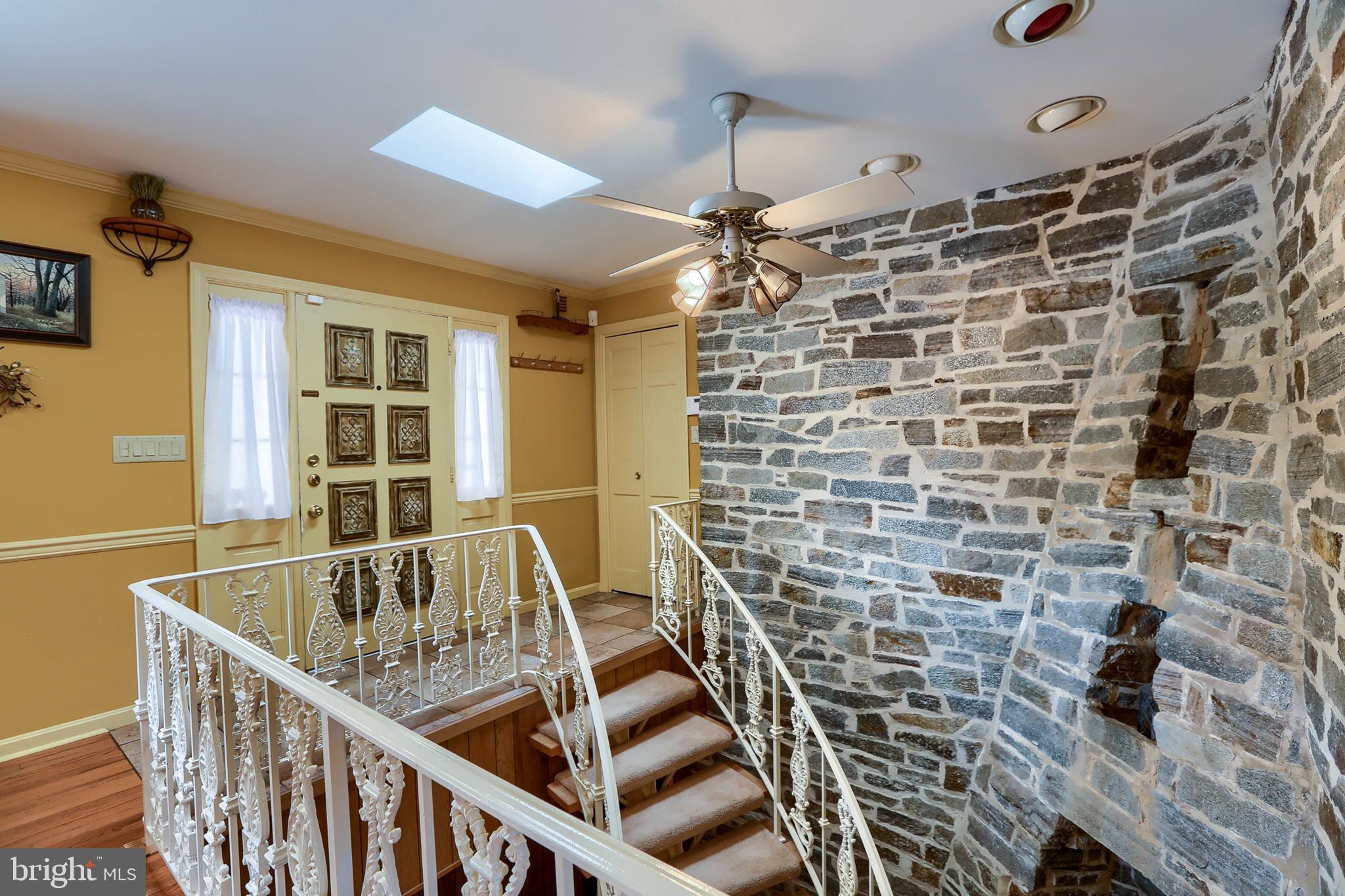 2173 Mapledale Road Elizabethtown, PA 17022 - Photo 9 of 108 Gallery Image 9