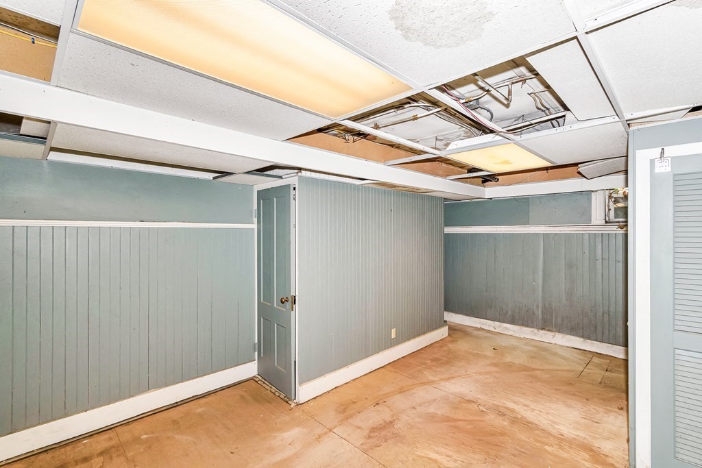 17 Mattoon Street Springfield, MA 01105 - Photo 39 of 42
