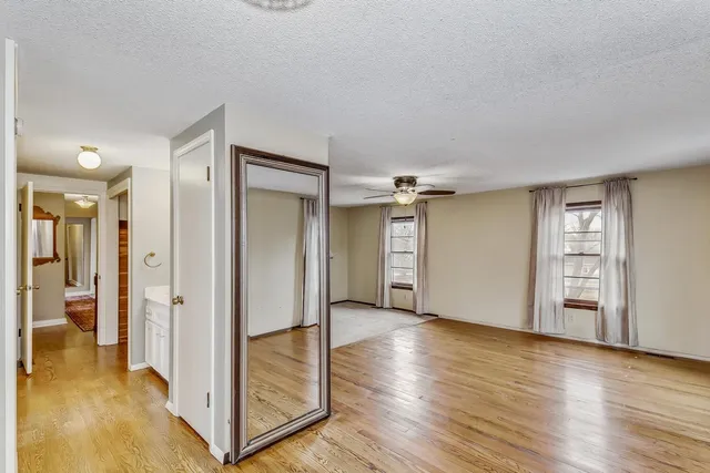 $320,000 | 32 Laurel Drive, Wichita, KS 67206