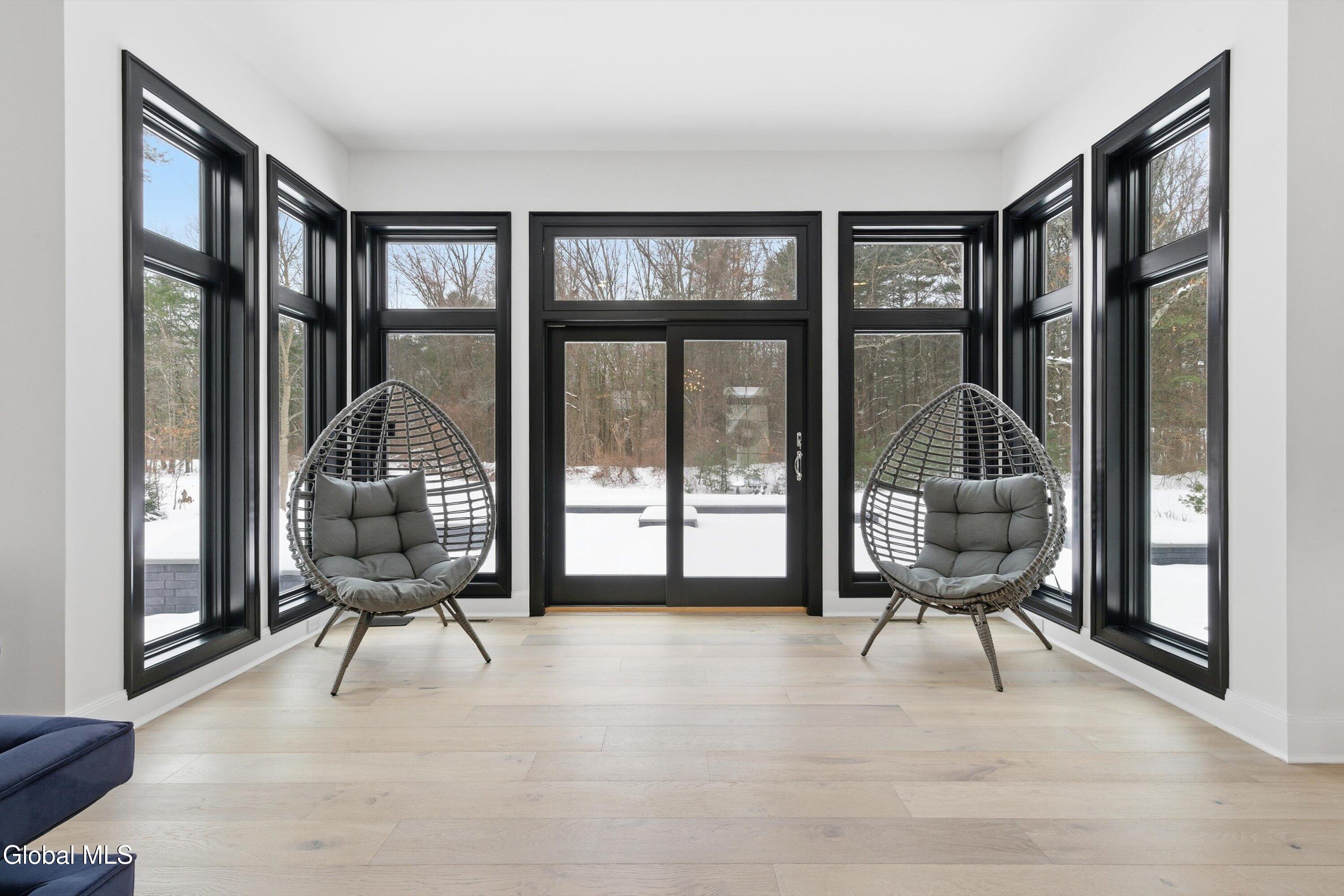 15 Joshua Road Saratoga Springs, NY 12866 - Photo 8 of 33 Sitting Room