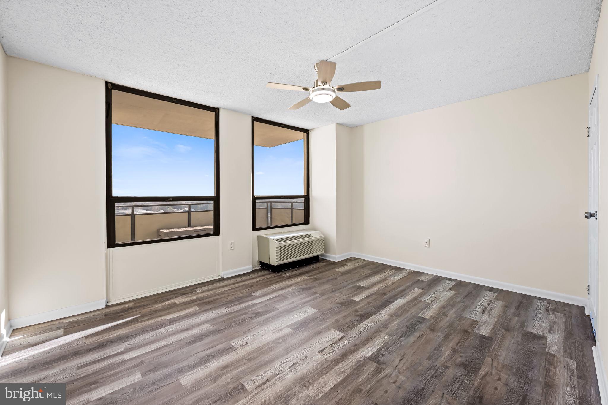 205 East Joppa Road, Unit 1505 Towson, MD 21286 - Photo 21 of 32 2nd Bedroom