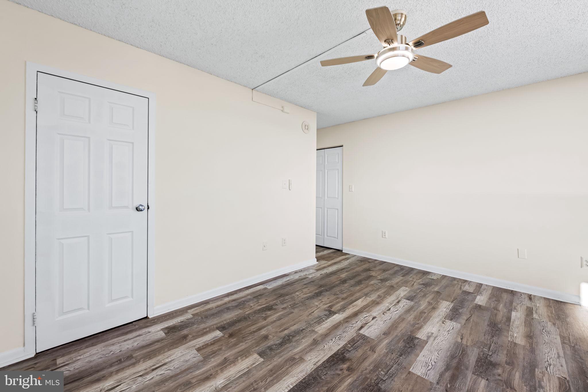 205 East Joppa Road, Unit 1505 Towson, MD 21286 - Photo 22 of 32 2nd Bedroom