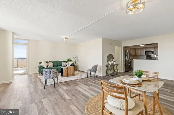 $247,500 | 205 East Joppa Road, Unit 1505, Towson, MD 21286