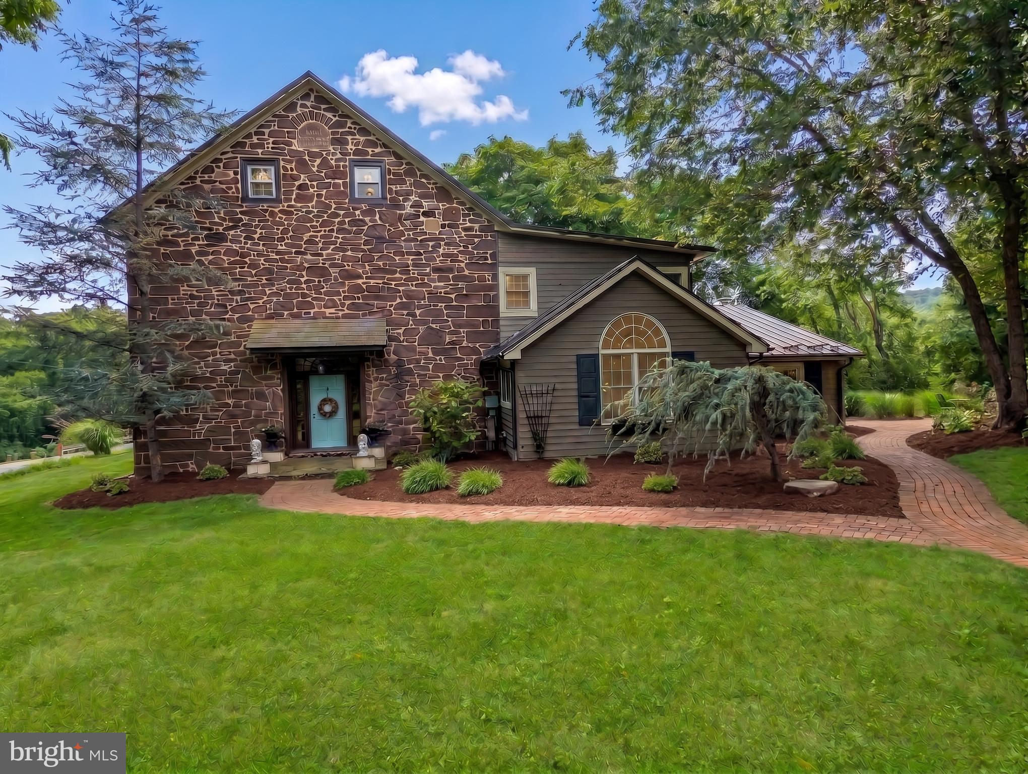 741 Wyndamere Road Lewisberry, PA 17339 - Photo 1 of 2 Gallery Image 1