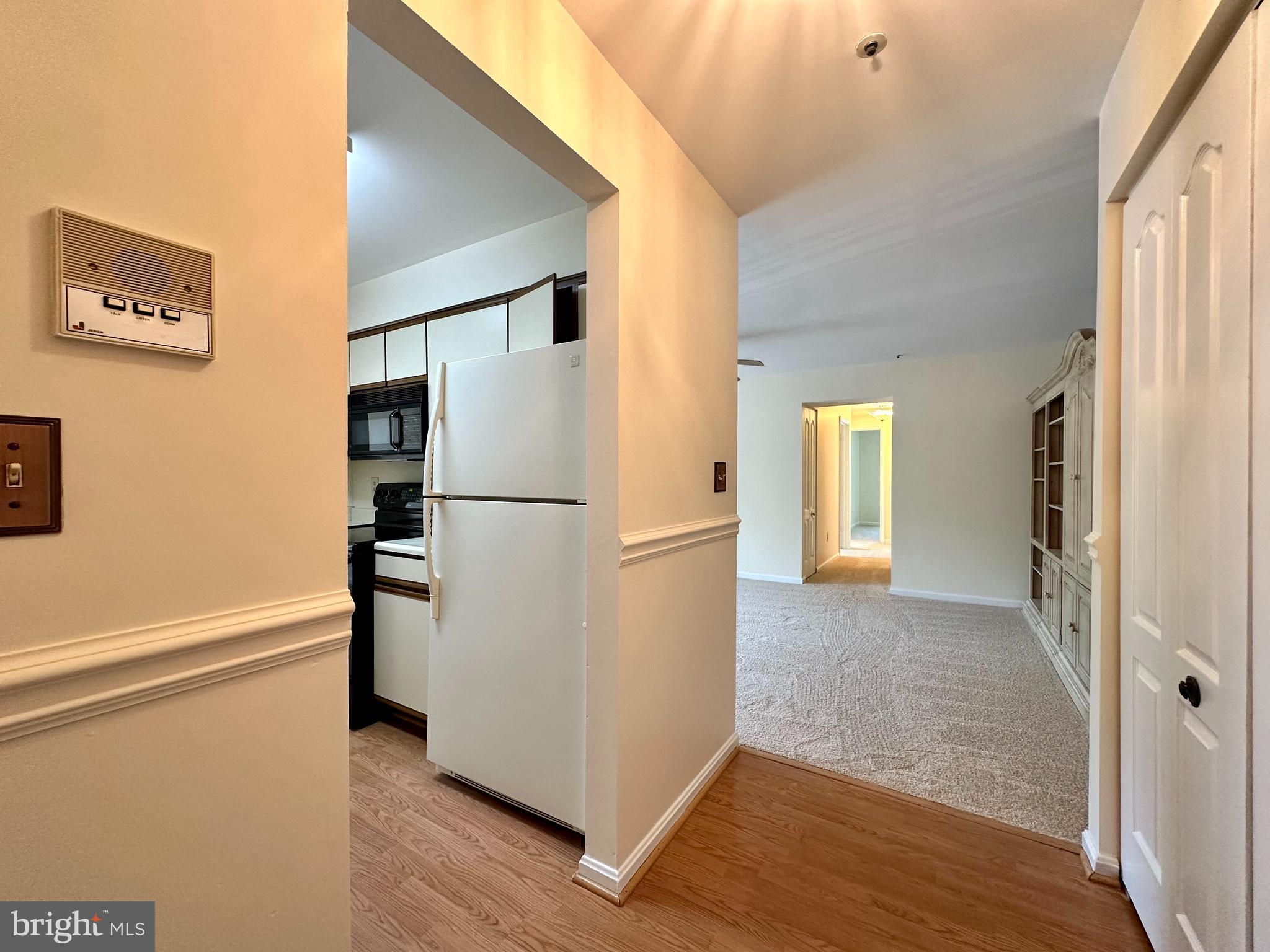 8493 Falls Run Road, Unit D Ellicott City, MD 21043 - Photo 3 of 44 Entry/foyer