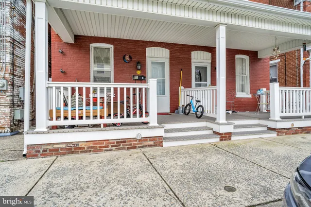 $175,000 | 81 1st Avenue, Unit E, Red Lion, PA 17356