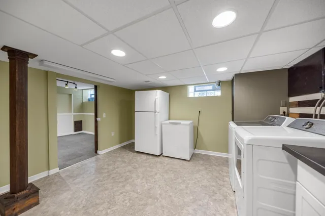 a view of a storage & utility room