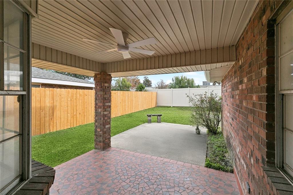 213 Lassalle Drive River Ridge, LA 70123 - Photo 15 of 17