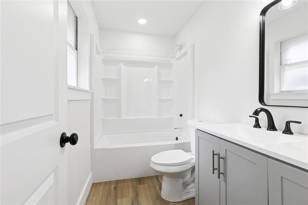 213 Lassalle Drive River Ridge, LA 70123 - Photo 9 of 17