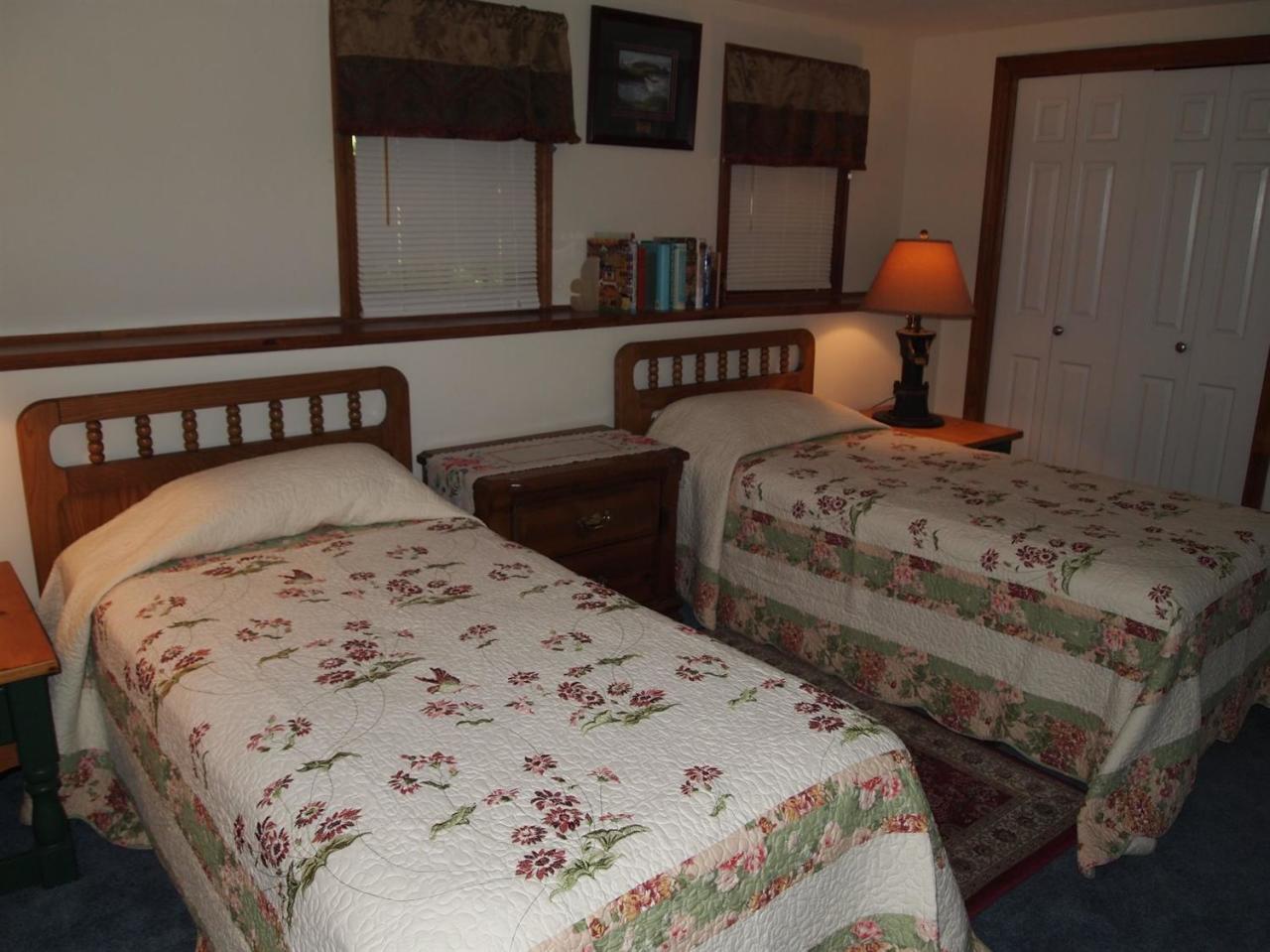 161 Capn Crosby Road Centerville, MA 02632 - Photo 19 of 23 a bedroom with a bed and window