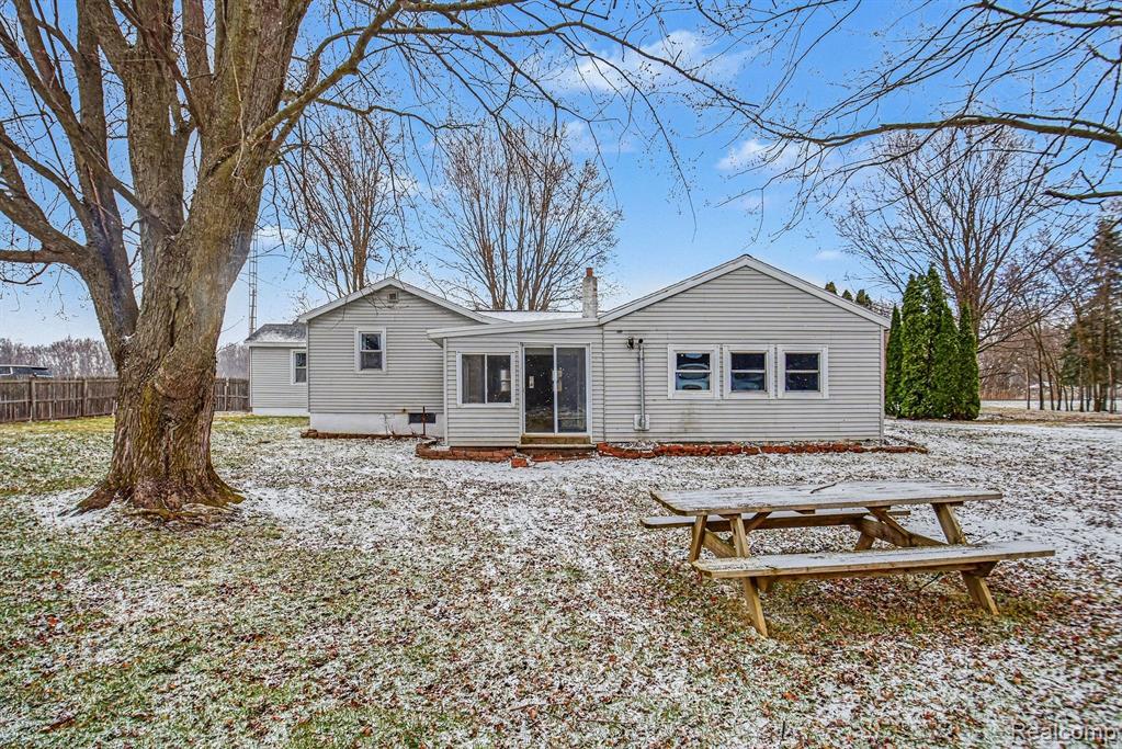 5330 East Vienna Road Clio, MI 48420 - Photo 24 of 27