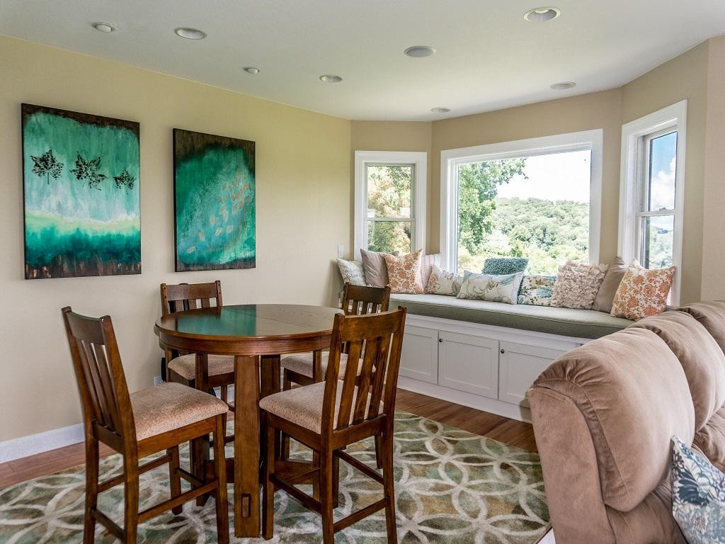 24308 Walden Road Abingdon, VA 24210 - Photo 6 of 36 Family Area