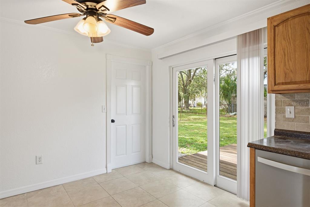 7826 Knox Loop New Port Richey, FL 34655 - Photo 9 of 22