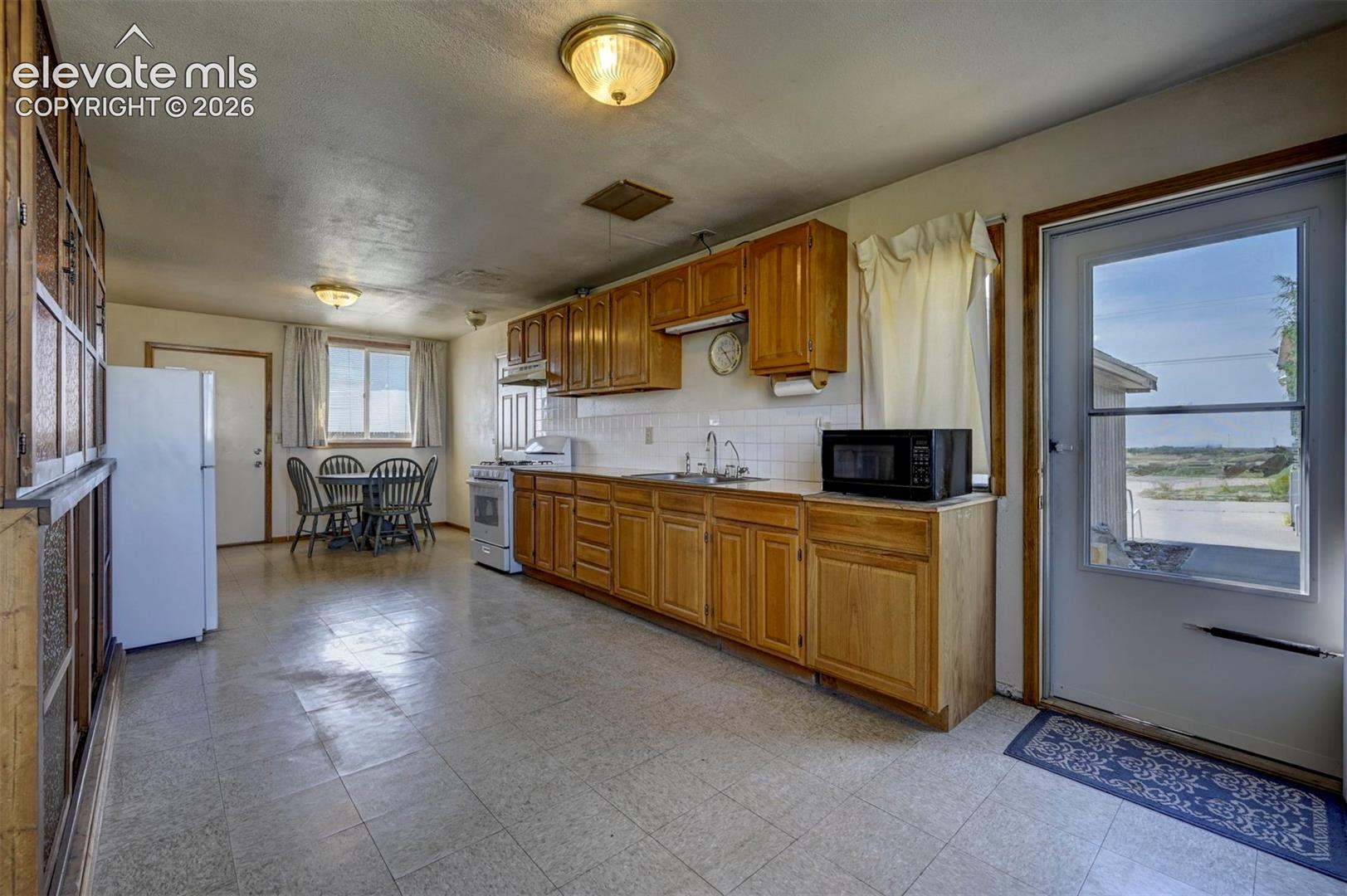 4125 North Log Road Peyton, CO 80831 - Photo 3 of 50 Gallery Image 3