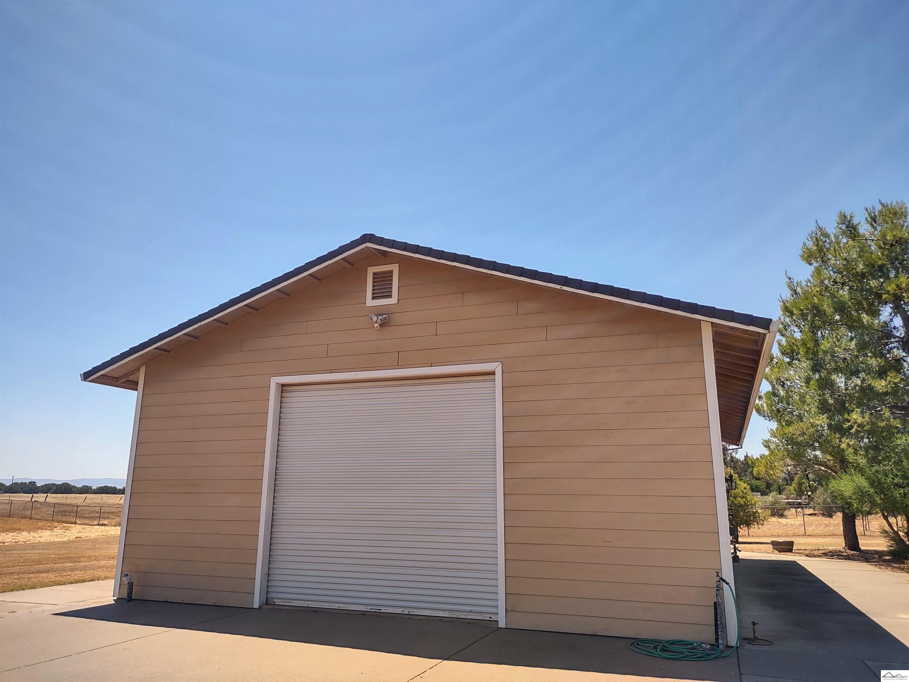 19235 Ridge Road Red Bluff, CA 96080 - Photo 11 of 29