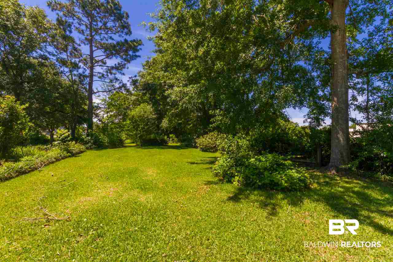 415 West Jackson Avenue Summerdale, AL 36580 - Photo 8 of 23