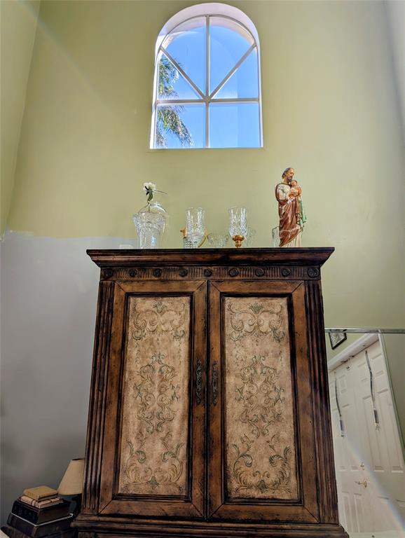 11240 Reveille Road Cooper City, FL 33026 - Photo 14 of 97 2nd natural light window